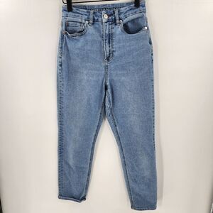 American Eagle mom jeans 00 short lightwash high rise waist